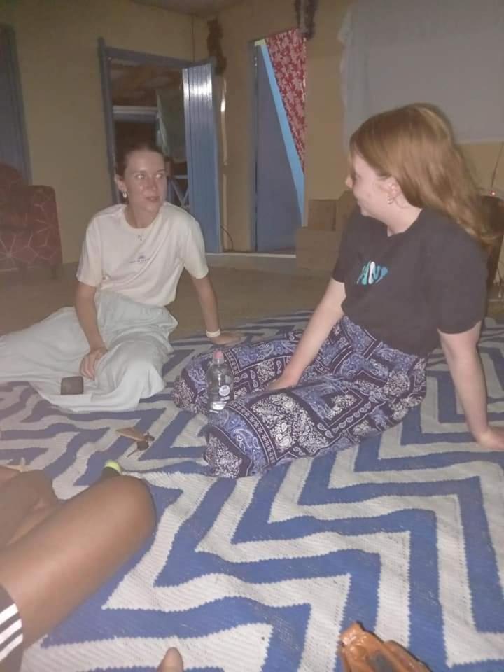 Lusis Homestay ラウトカ エクステリア 写真